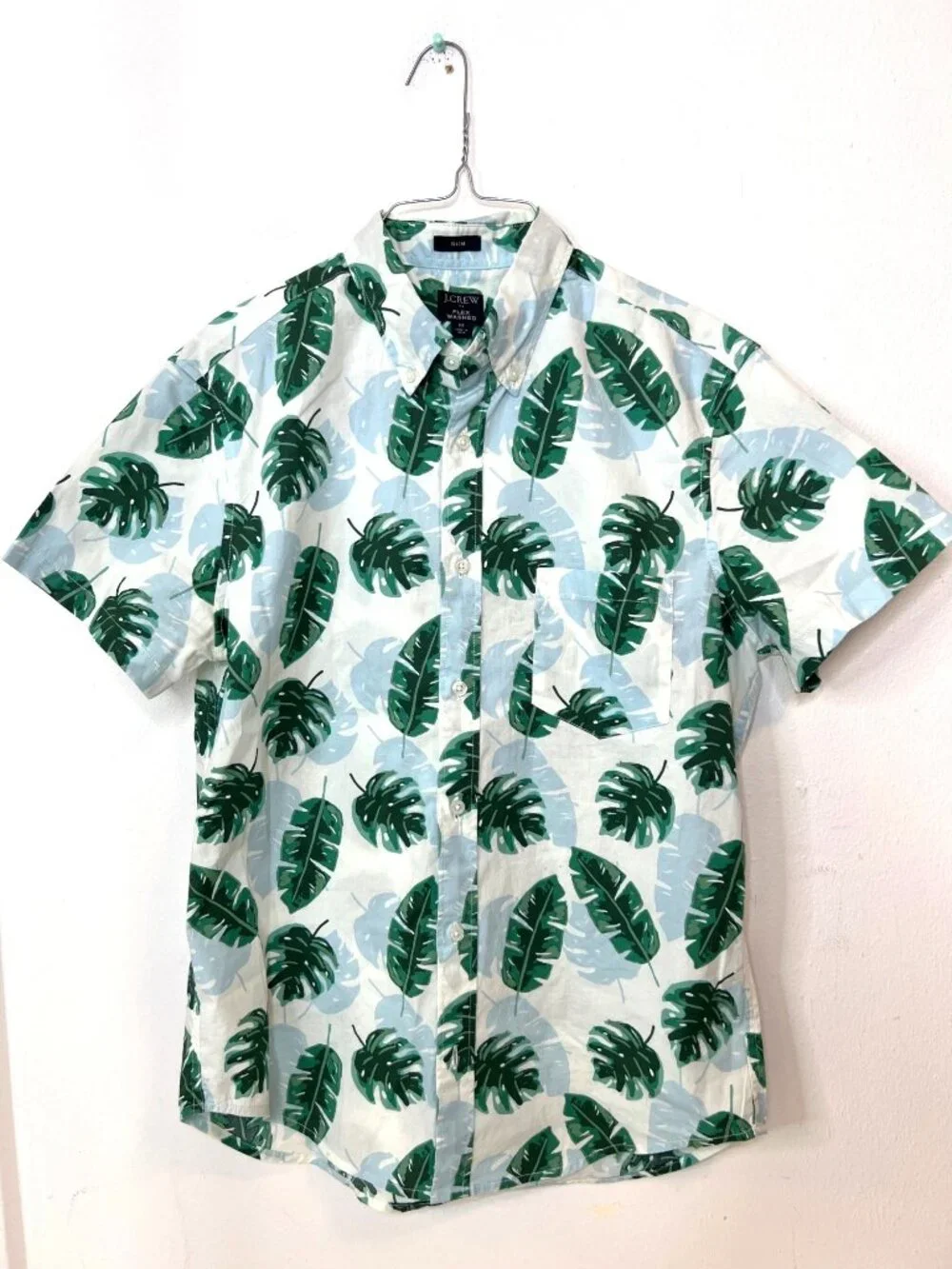 J.Crew Flex Washed Button up Mens shirt Medium Slim Monstera Plant Print